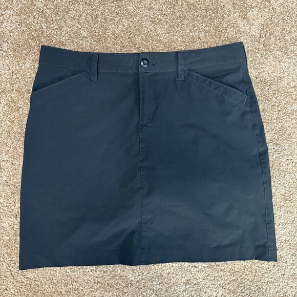 Eddie Bauer Adventurer Mini Skort Womens 8 Black Built in Brief Golf Activewear - Picture 1 of 11